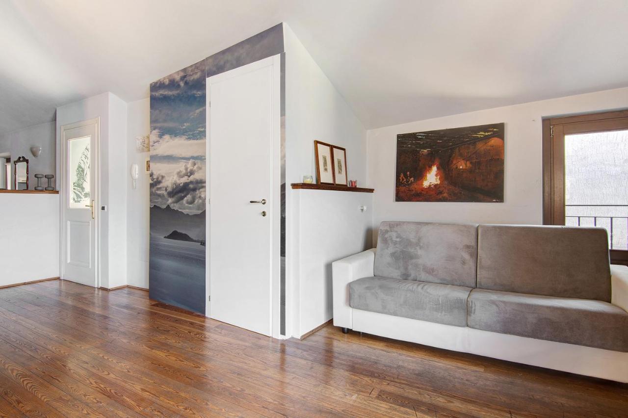 Villa Bernhouse Dorio Esterno foto
